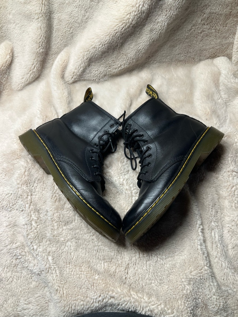 Dr Marten Boots womens size 5 - Picture 3 of 7